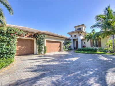 28692 La Caille Dr, Naples, FL, 34119