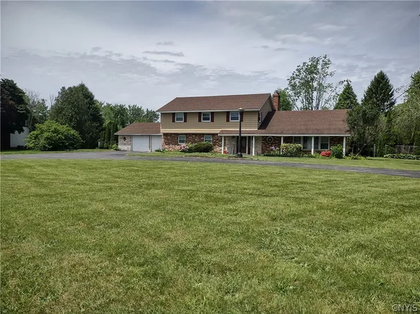 6043 S Bay Rd, Cicero, NY 13039