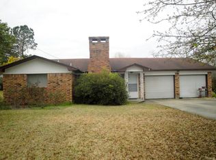334 County Road 768, Buna, TX 77612
