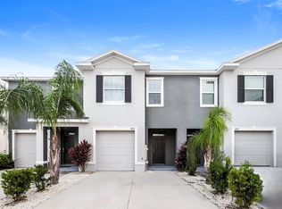 2894 Peony Prairie Ln, Wesley Chapel, FL 33543