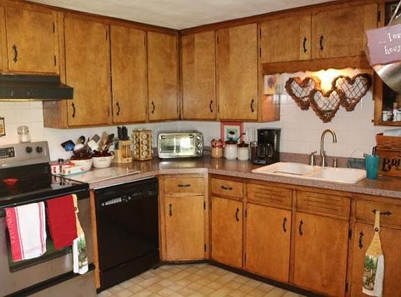 5th image of 14380 Becky Ln