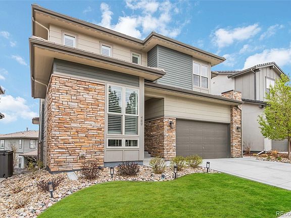 2nd image of 489 Meadowleaf Lane