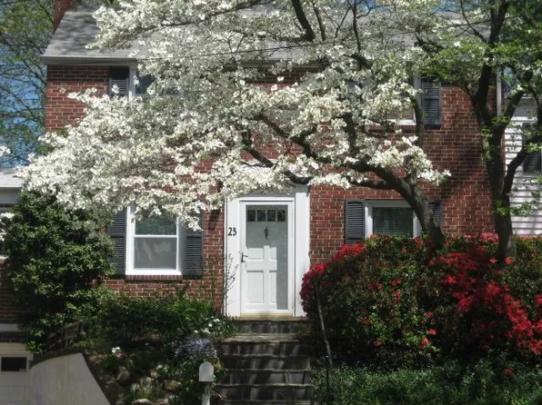 23 Lauer Ct, Silver Spring, MD 20901