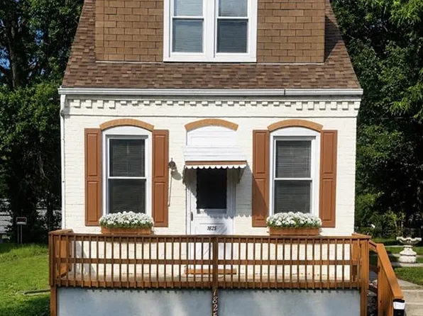 1825 Bunsen Ave, Belleville, IL 62226