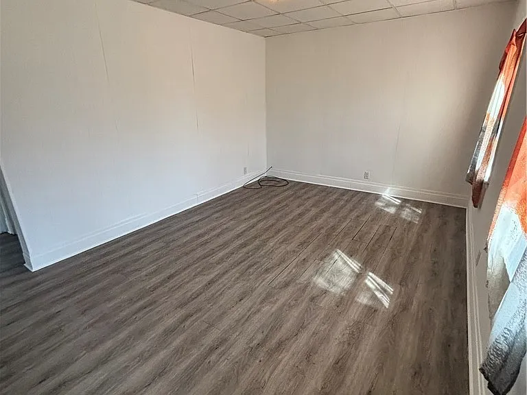 1780 Falls St — Photo 5