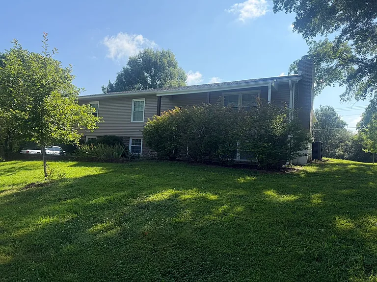 7900 S Tomlin Hill Rd — Photo 2