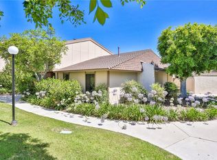 2907 N Cottonwood St UNIT 9, Orange, CA 92865