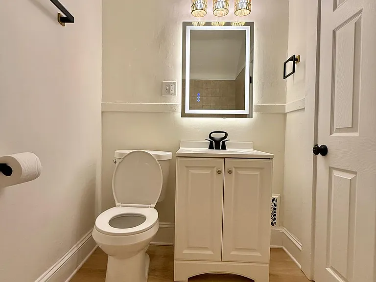 3374 W 88th St #1 — Photo 32