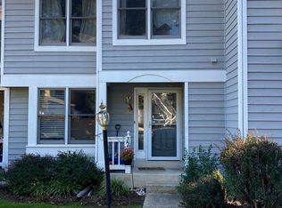 1429 Newport Spring Ct, Reston, VA 20194