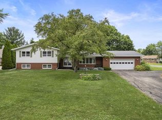 6761 Sunset Meadow Dr, Windsor, WI 53598