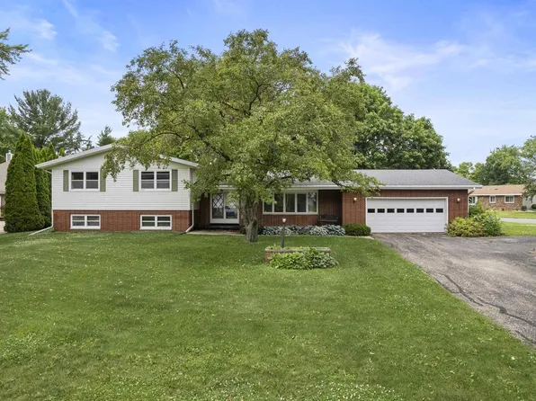 6761 Sunset Meadow Drive, Windsor, WI 53598