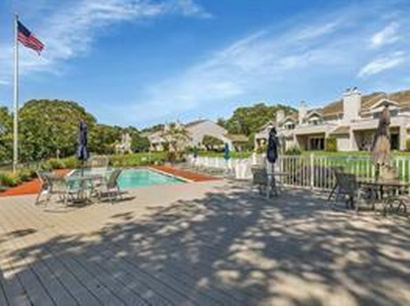 34 Montauk Highway #2, Westhampton, NY 11977