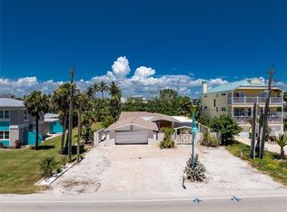 1475 Gulf Blvd, Englewood, FL 34223