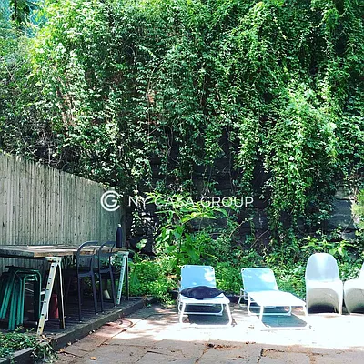 Rented by NY Casa Group | media 6