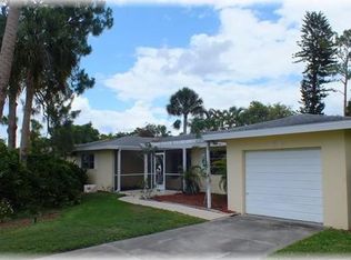 82 Burning Tree Dr, Naples, FL 34105