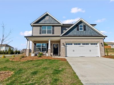 672 Mahogany Dr, Thomasville, NC, 27360