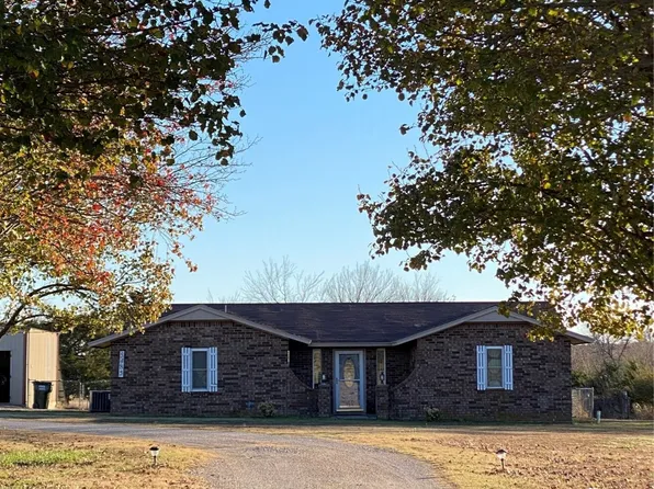 5485 Primrose Ln, Davis, OK 73030