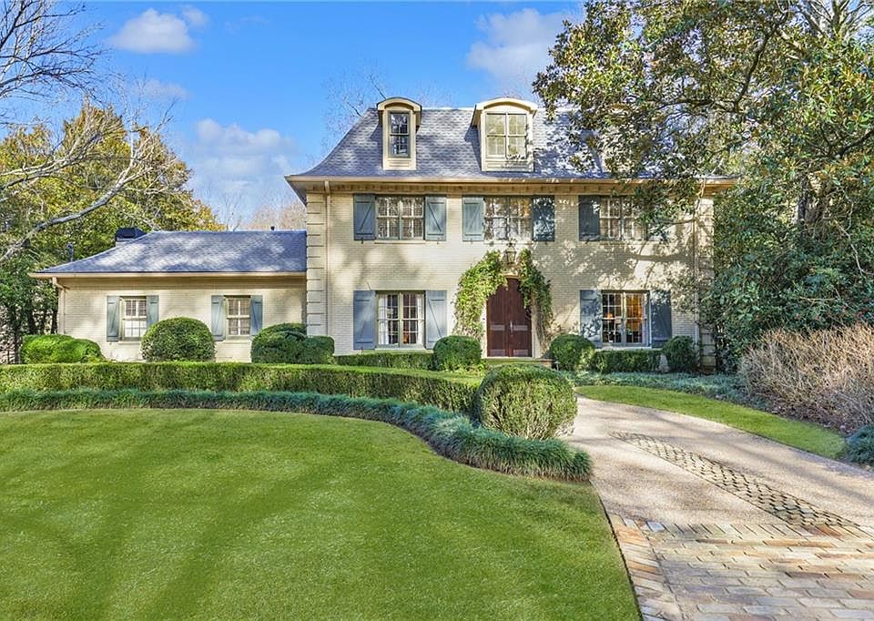 1st image of 2586 Hyde Manor Dr NW