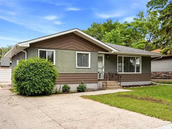 134 Ellison CRESCENT, Regina, SK S4R 4V5