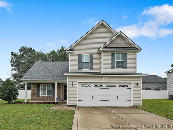 216 Regimental Dr, Cameron, NC 28326