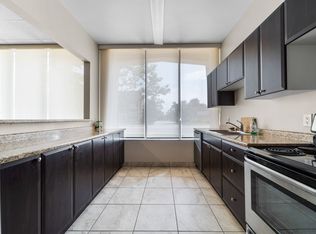 Regency Colonade Apartments, Windsor, ON N8X 1K5