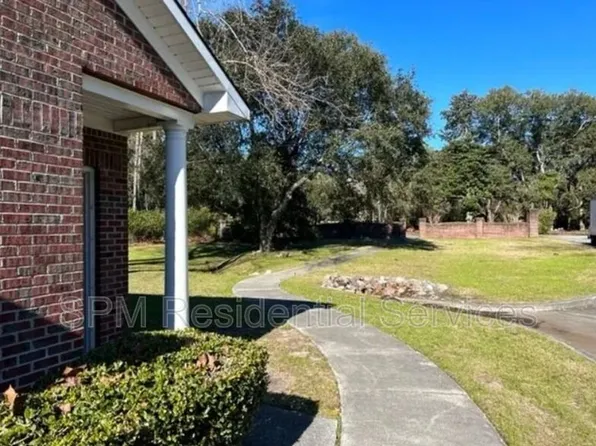 4210 Lake Ave, Wilmington, NC