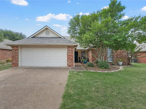10316 Sierra West Dr, Woodway, TX 76712