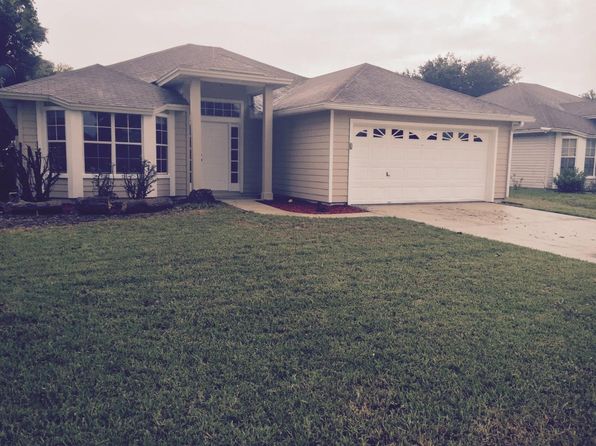 3733 Woodbriar Dr