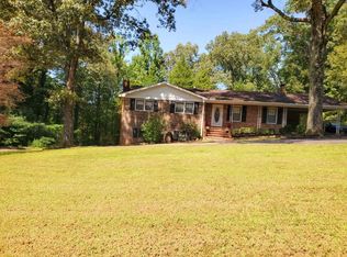 178 Cedar Dr, Camden, TN 38320