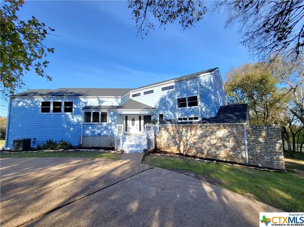 2401 Rolling Oaks, San Marcos, TX 78666