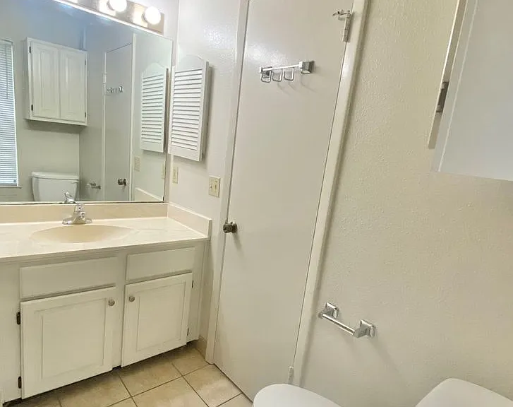 2216 San Gabriel St #304 — Photo 20