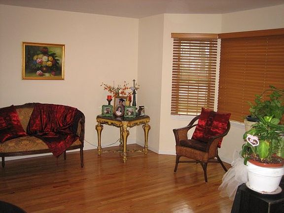 2nd image of 84 Miller Ave