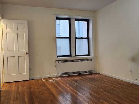 2nd image of 115 E 116th St APT 3F