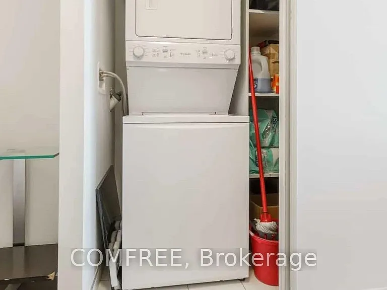 30 Ordnance St #1112 — Photo 14