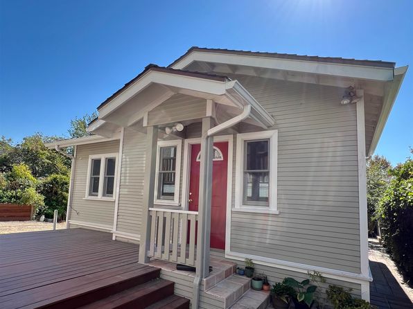 2438 Martin Luther King Jr Way