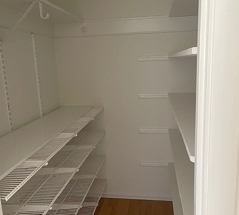 5th image of 1490 S Novato Blvd #13