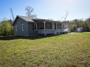 616 Mountain View Cir, Chatsworth, GA 30705