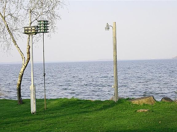 2nd image of 5510 Lake Mendota Dr