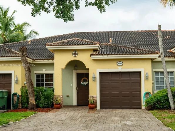 3279 NE 11th Dr, Homestead, FL 33033