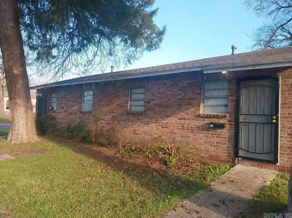 521 W 2nd Ave, Pine Bluff, AR 71601