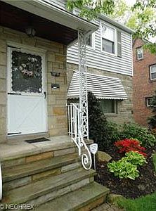 3rd image of 20731 Lake Shore Blvd