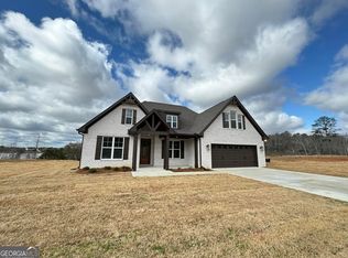 425 Lakeview Way, Lagrange, GA 30241