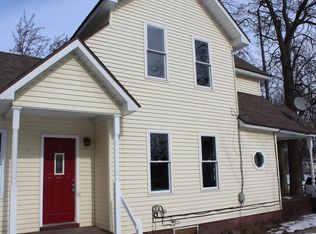 143 Straight Ave SW, Grand Rapids, MI 49504
