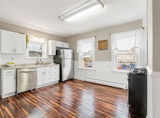 294 Bay View Ave, Cranston, RI 02905