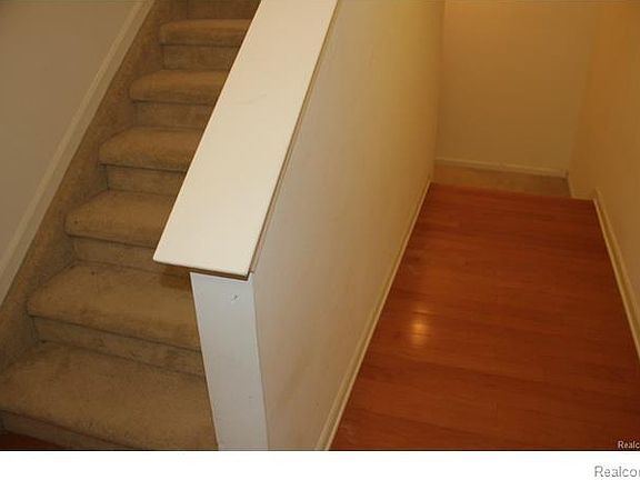 4th image of 3197 Newbury Pl