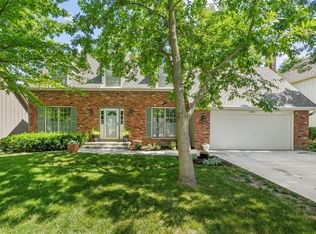 9000 W 115th St, Overland Park, KS 66210