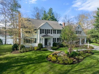 41 Hillcrest Rd, Weston, MA, 02493