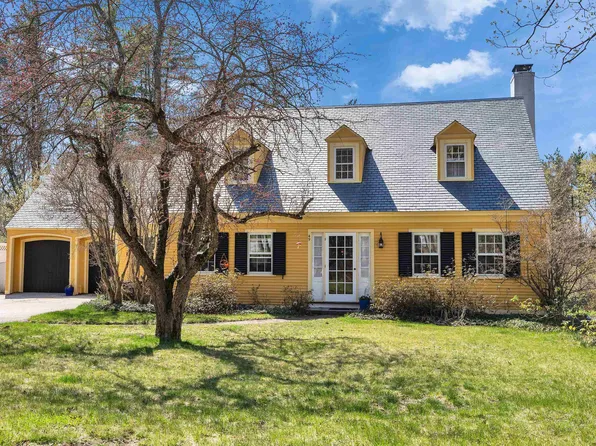 49 Pine Street, Peterborough, NH 03458