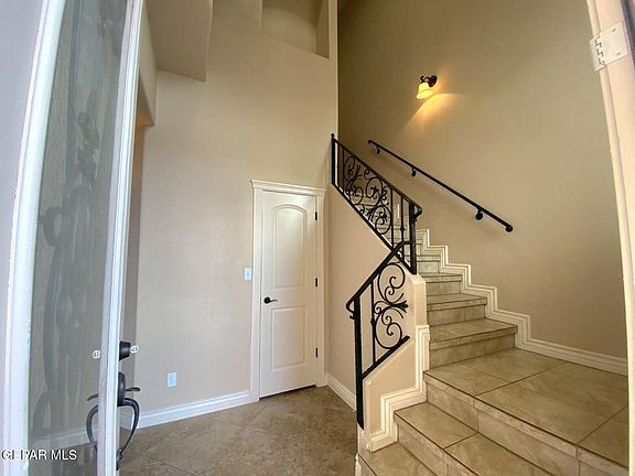 5th image of 3781 Coco Palm Dr