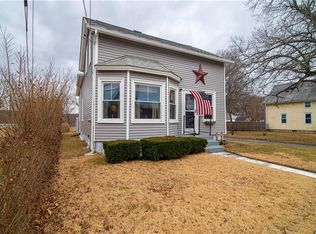 616 Manville Rd, Woonsocket, RI 02895